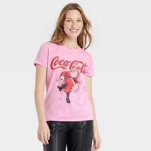 Pink Coca-Cola Xmas t-shirt Santa with Coke Short Sleeved